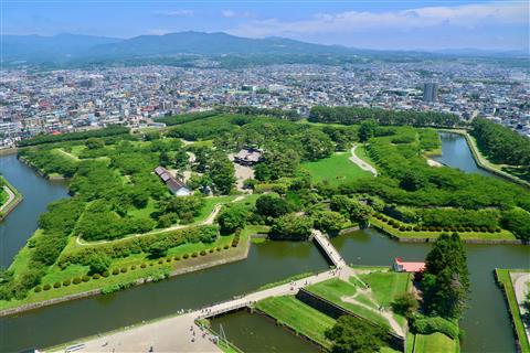 五稜郭タワーから見た五稜郭公園